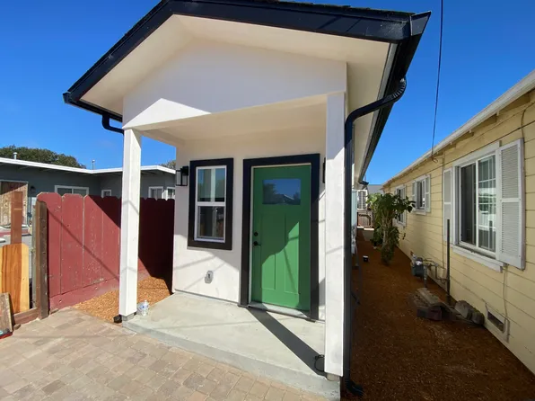 1220 Luxton St, Seaside, CA 93955