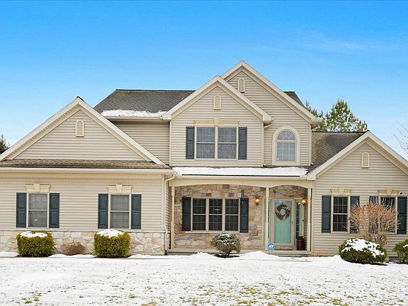 2nd image of 5238 Elizabethtown Rd