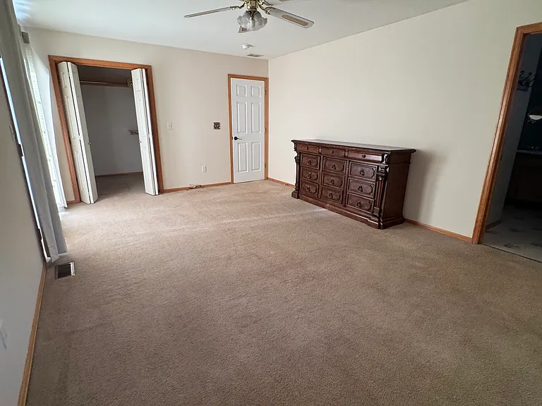 460 Palmetto Dr — Photo 10