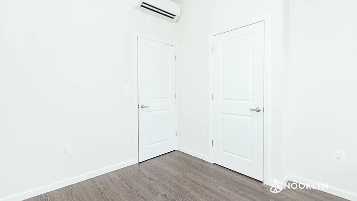 Rented by Nooklyn NYC LLC | media 17