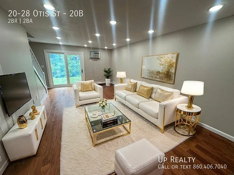 20-28 Otis St #20B — Photo 5