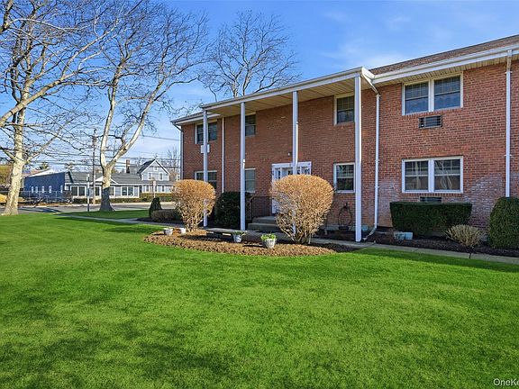 2nd image of 297 Merrick Road #D 1