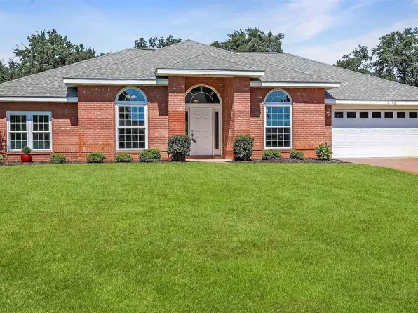 3742 Bengal Rd, Gulf Breeze, FL 32563