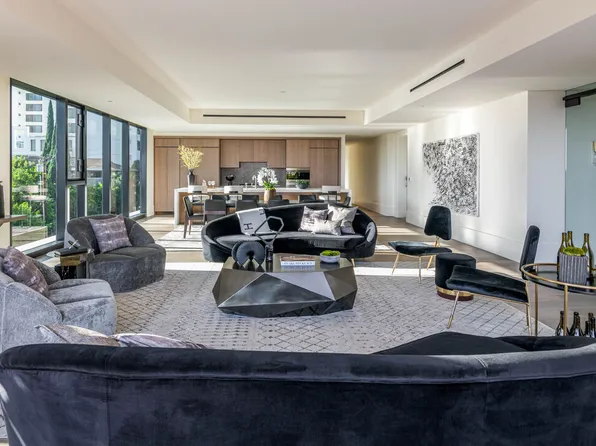 8420 W Sunset Blvd #608, West Hollywood, CA 90069