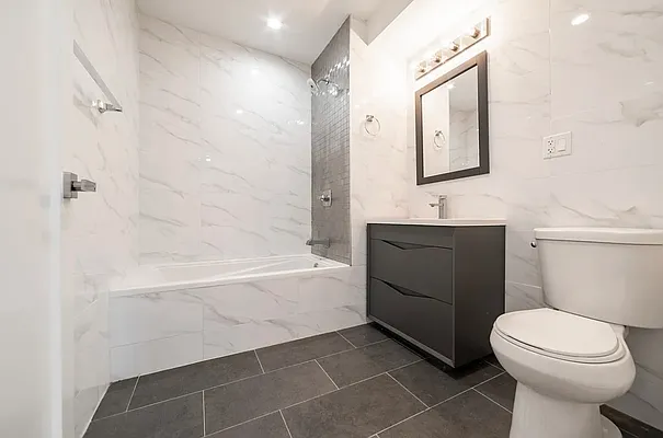 Rented by Bond New York | media 8