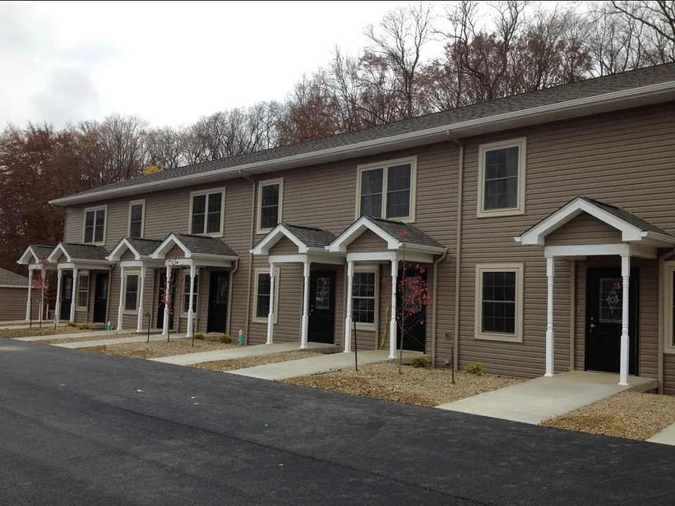 5708 Wayne Rd #1