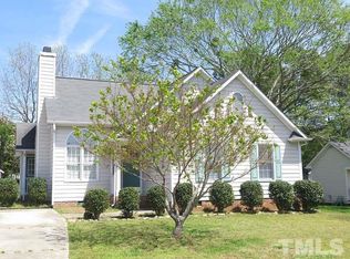 2840 Glastonbury Rd, Apex, NC 27539