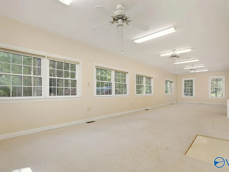 935 Jeff Rd — Photo 7