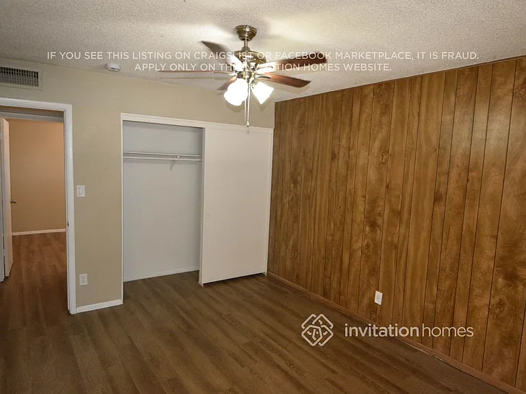 2301 W Waltann Ln — Photo 16
