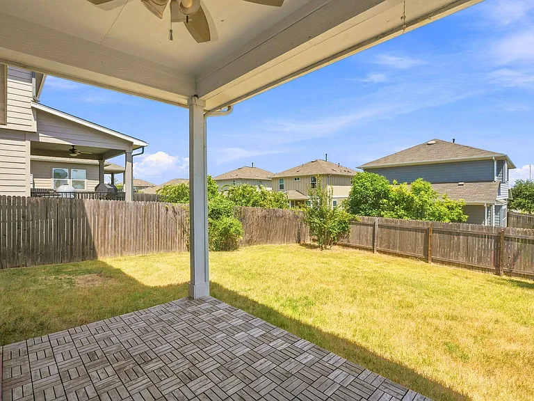10221 Forest Grove Dr — Photo 28