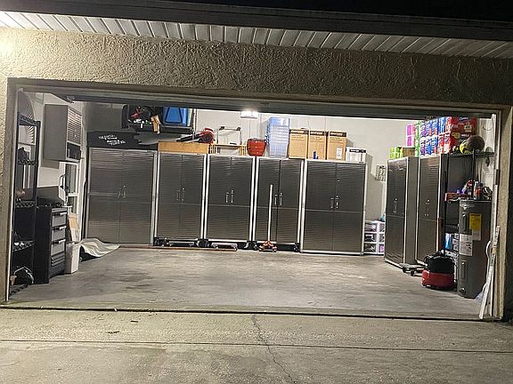 Main house - garage