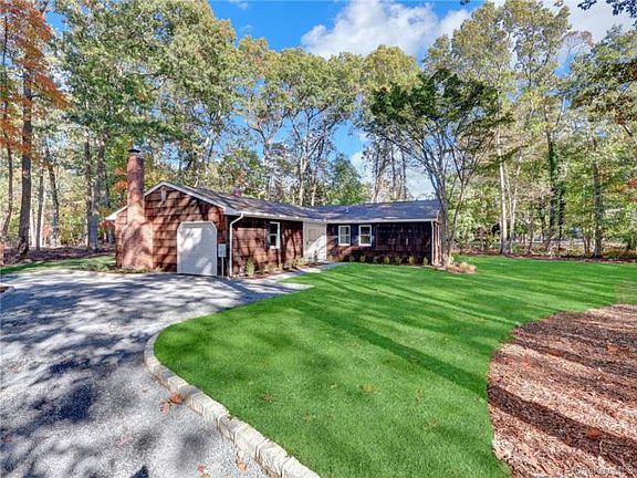 5th image of 7 Canterbury Ct