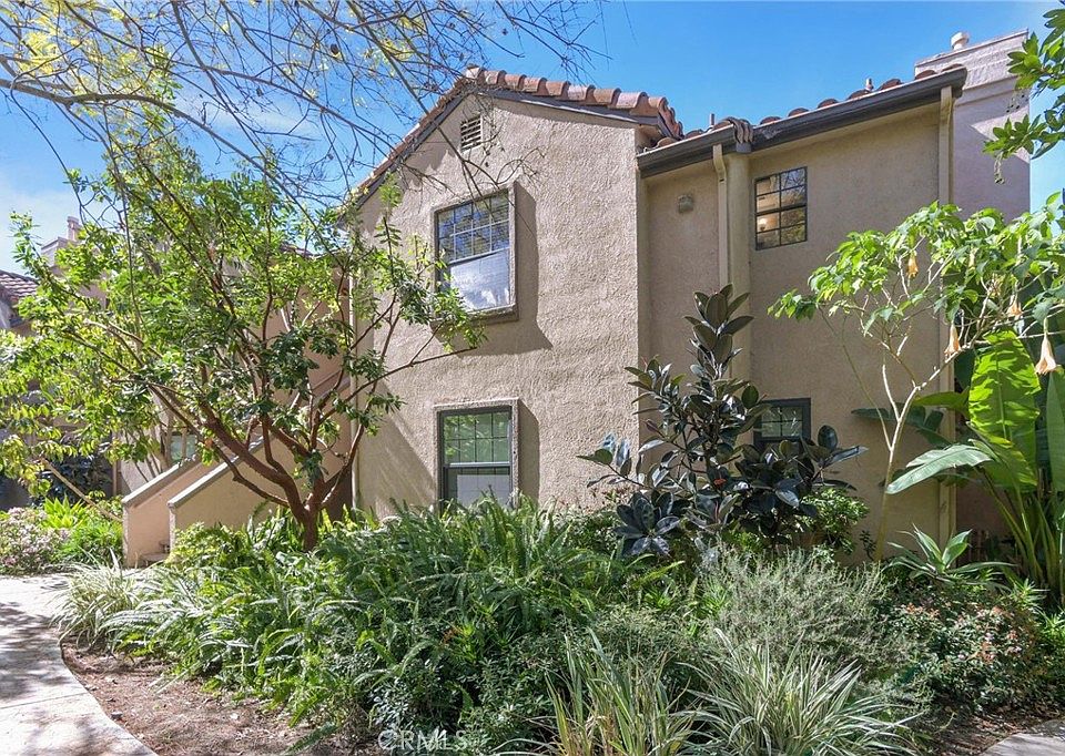 1st image of 1048 Calle Del Cerro Unit 508