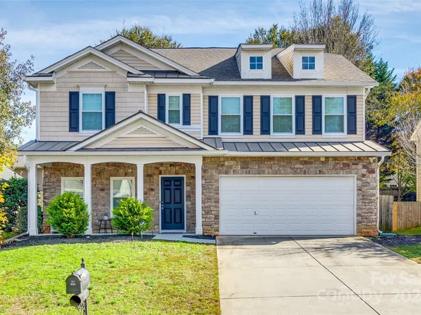137 Rose Tree Ln, Fort Mill, SC 29715