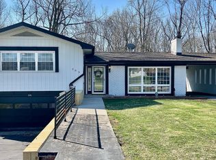 205 W Crestview Dr, Owensville, IN 47665