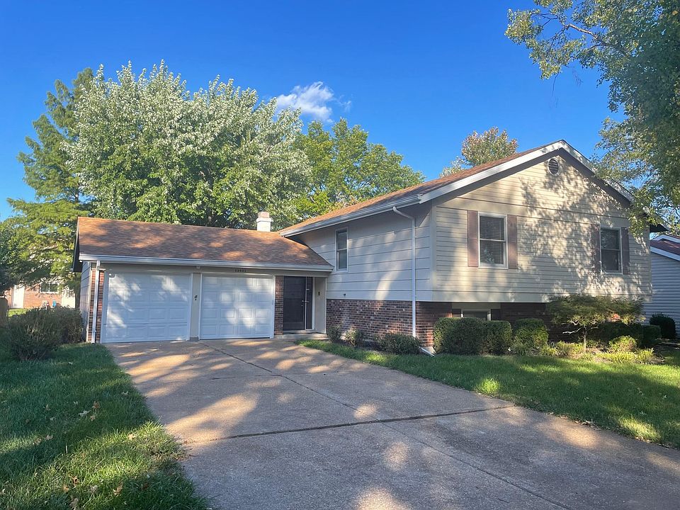 1st image of 12831 Sandfield Dr