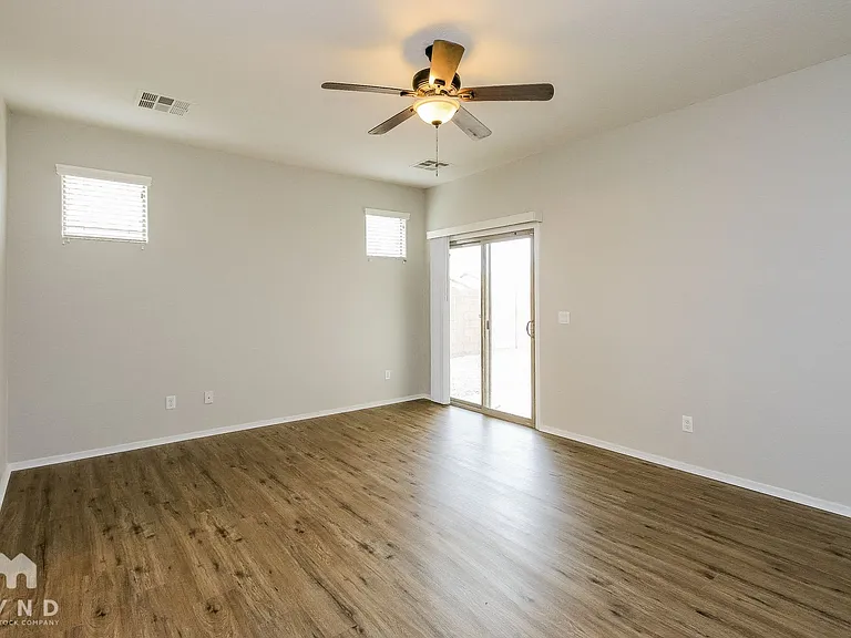 36234 W Prado St — Photo 8