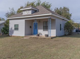 202 W Franklin St, Shawnee, OK 74804