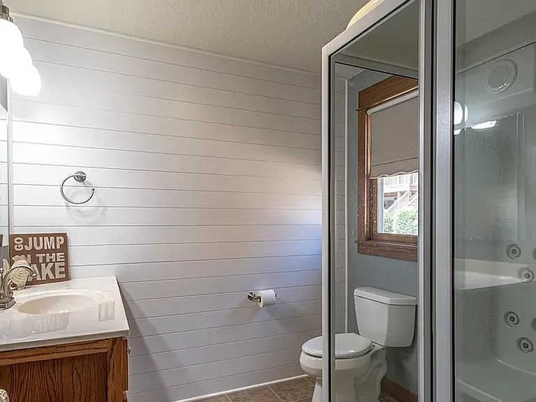 20695 Circle Dr — Photo 9