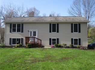50 Old Post Rd, Newburgh, NY 12550