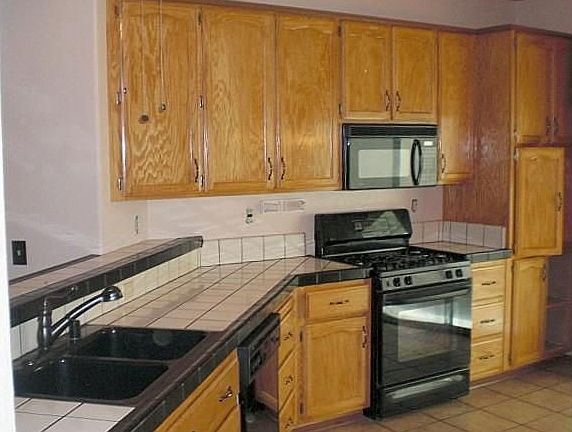 5th image of 7205 Sunbreeze Ln
