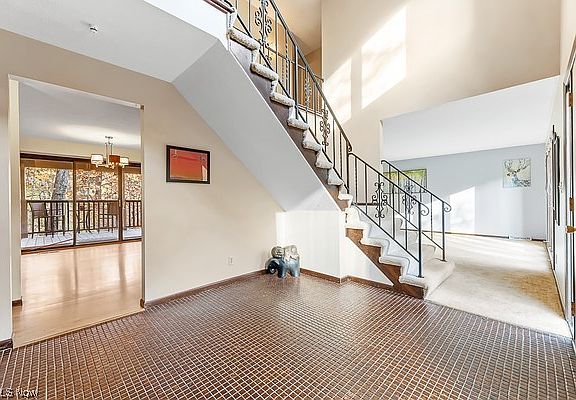 5th image of 15510 W 130th St