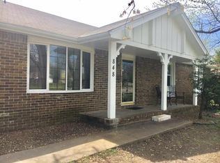 848 W Walnut Lawn St, Springfield, MO 65807