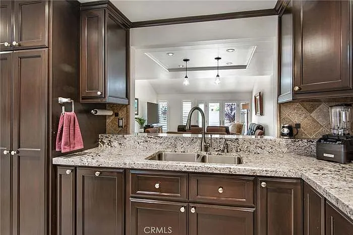 7259 Seaworthy Dr — Photo 12