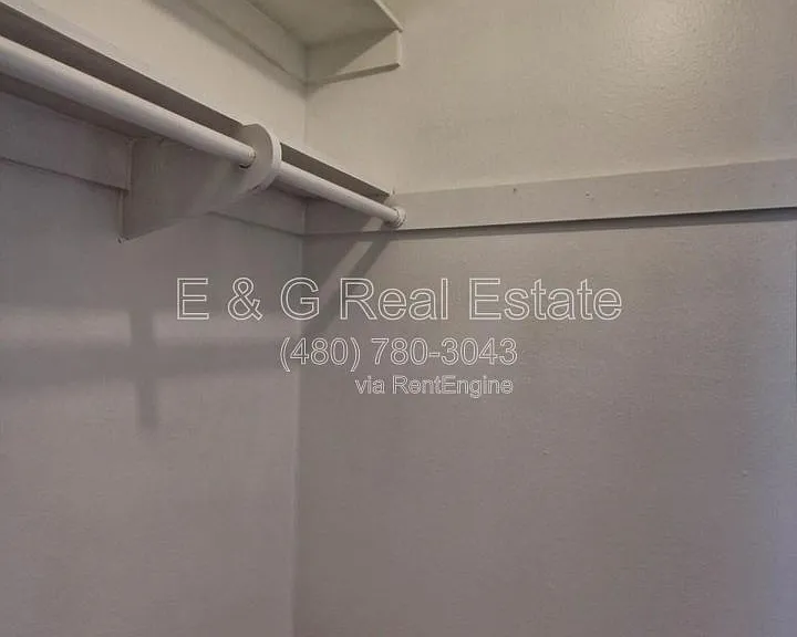 1030 E Manhatton Dr — Photo 17