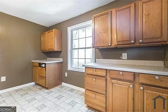 301 Diggs Blvd — Photo 24