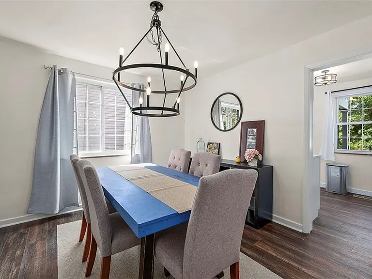 327 Chestnut St — Photo 4