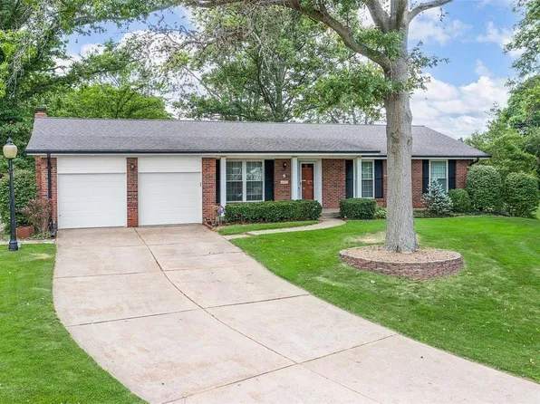 4473 Nazareth Hills Dr, Saint Louis, MO 63129