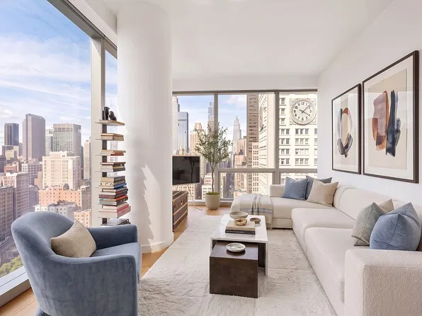23 E 22nd St #29A, New York, NY 10010