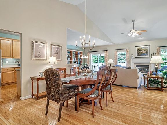 4th image of 773 Forder Manor Dr