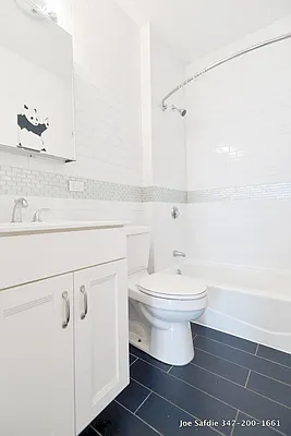 Rented by Safdie Realty Group | media 29