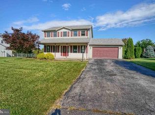 233 Hickory Ln, Shippensburg, PA 17257