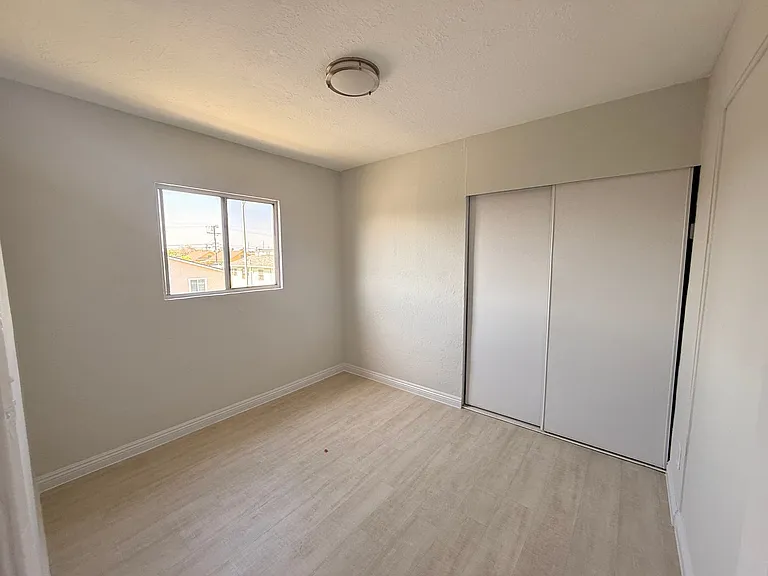 7843 S Towne Ave — Photo 6