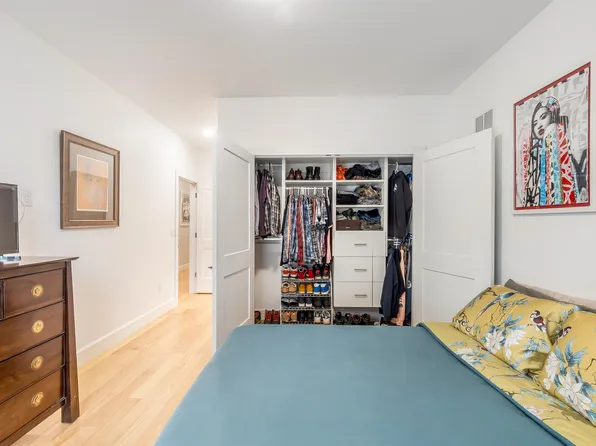 152 Beach Street image 21 of 36