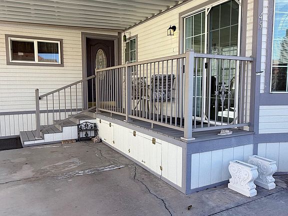 3rd image of 45 Redbluff Dr
