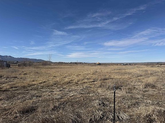 5th image of Callejon Rd