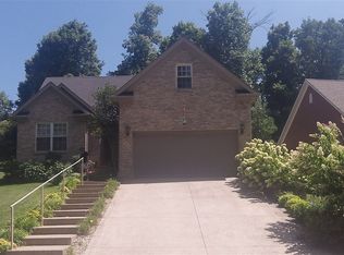 1135 Oak St, Elizabethtown, KY 42701