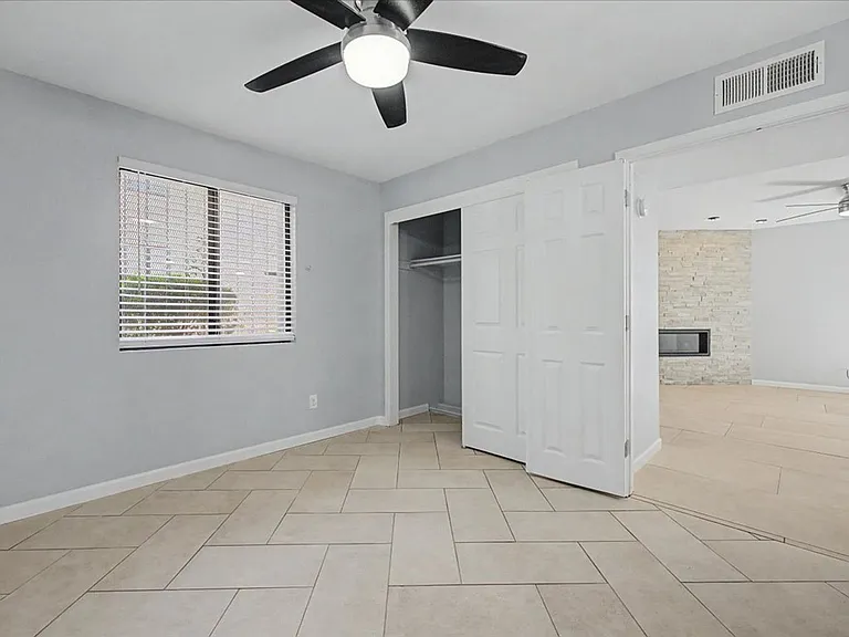 8271 N Oracle Rd #147 — Photo 9