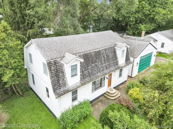 1094 Haven St, Mount Morris, MI 48458