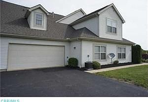 1st image of 124 Maple Leaf Dr