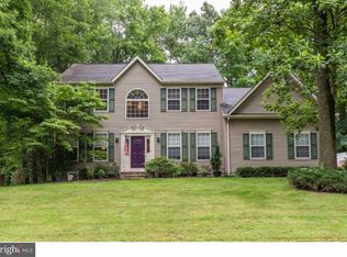 105 Michaels Ln, Newark, DE 19713