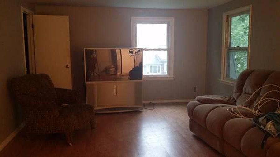 1st image of 34571 Pardo St