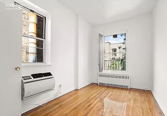 4th image of 519 E 87th St APT 3C