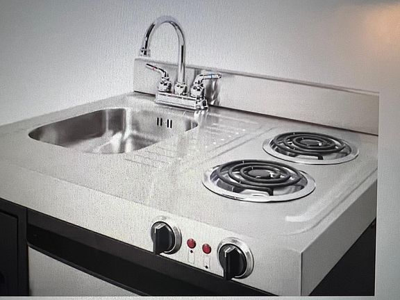 5th image of 531 S Berendo St #12G