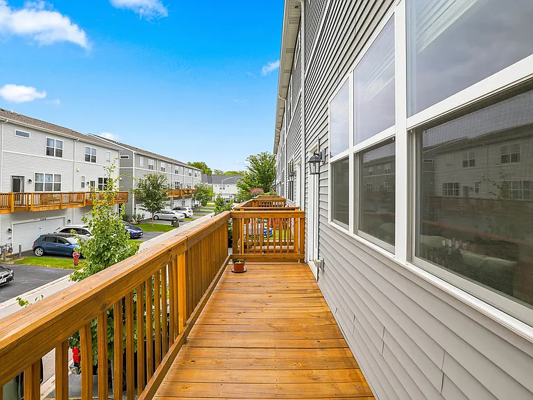 3303 Trillium Cir — Photo 23