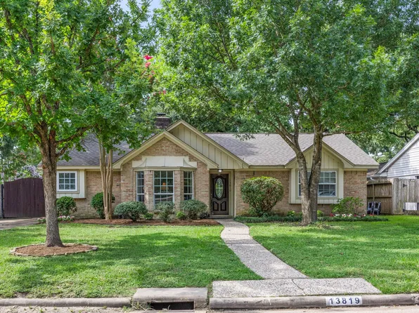 13819 Britoak Ln, Houston, TX 77079